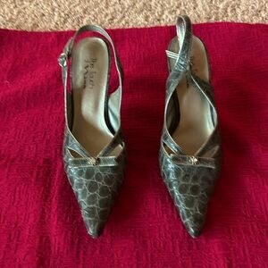 Touch of Nina, Size 9, dark Grey